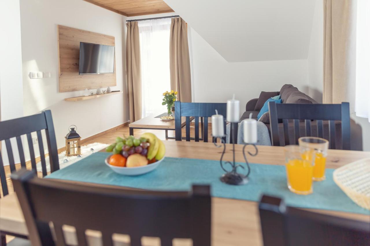 Darmilus Apartmany เดมานอฟสกา โดลินา ภายนอก รูปภาพ