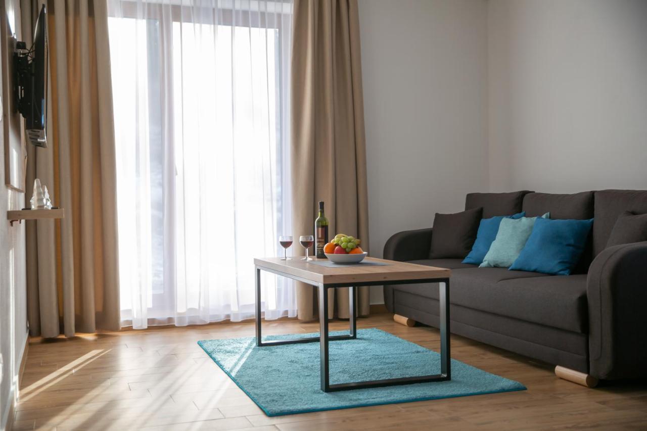 Darmilus Apartmany เดมานอฟสกา โดลินา ภายนอก รูปภาพ